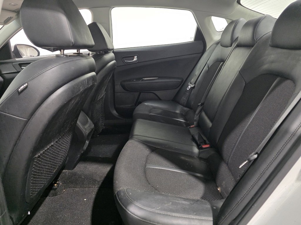 Used 2019 Kia Optima S image 10