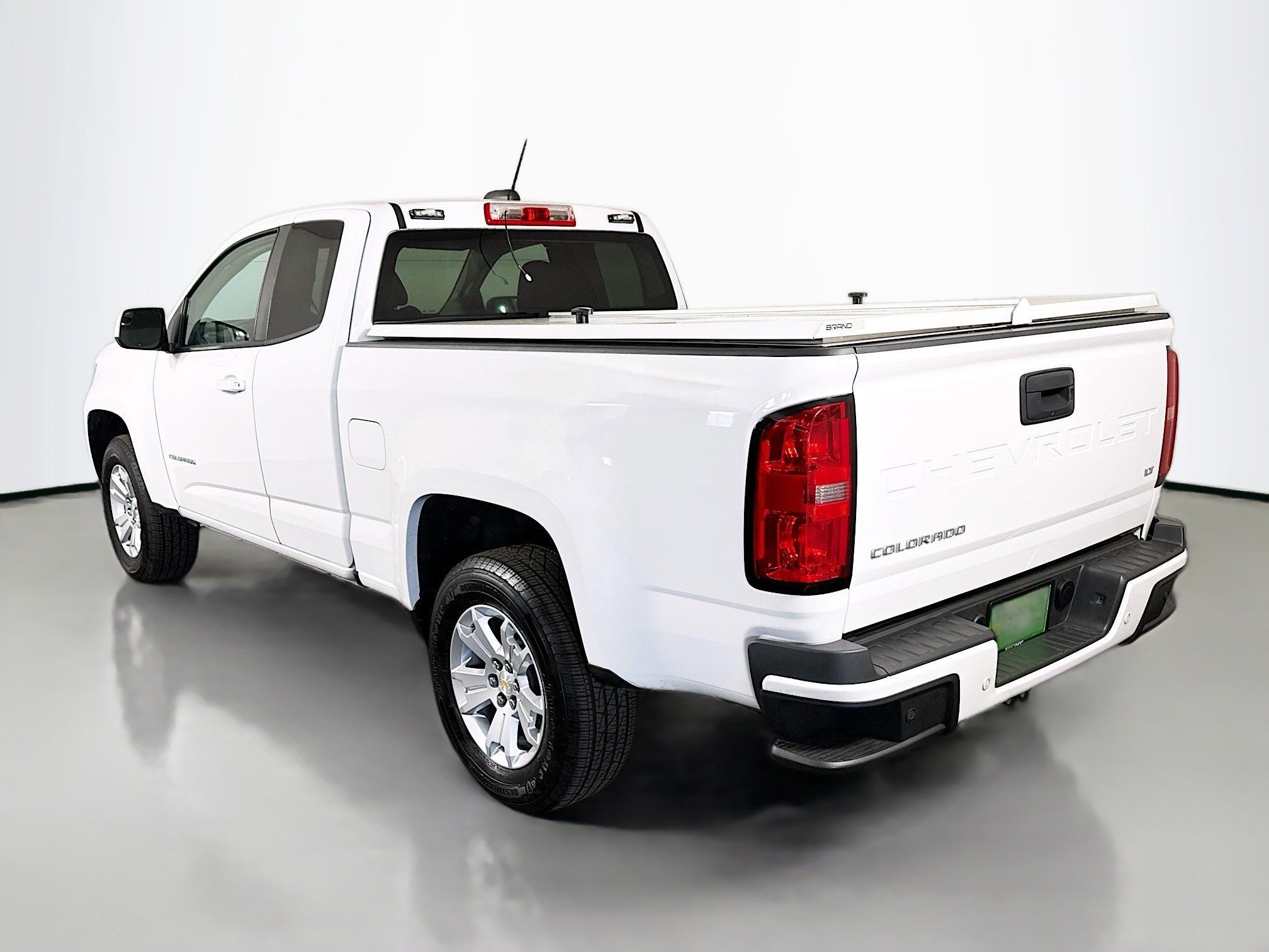 Used 2022 Chevrolet Colorado LT w/ Fleet Safety Package image 7