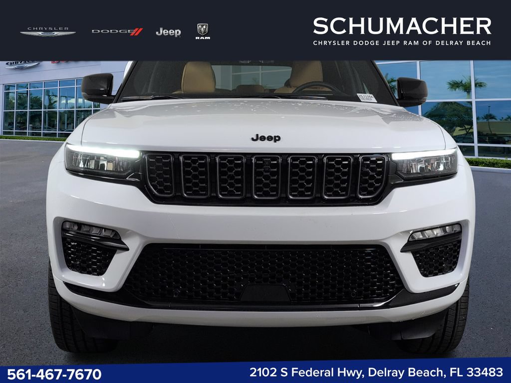 New 2025 Jeep Grand Cherokee Summit AWD/4WD image 3