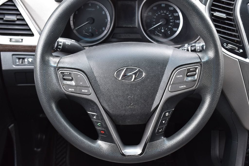 Used 2018 Hyundai Santa Fe Sport AWD/4WD image 25