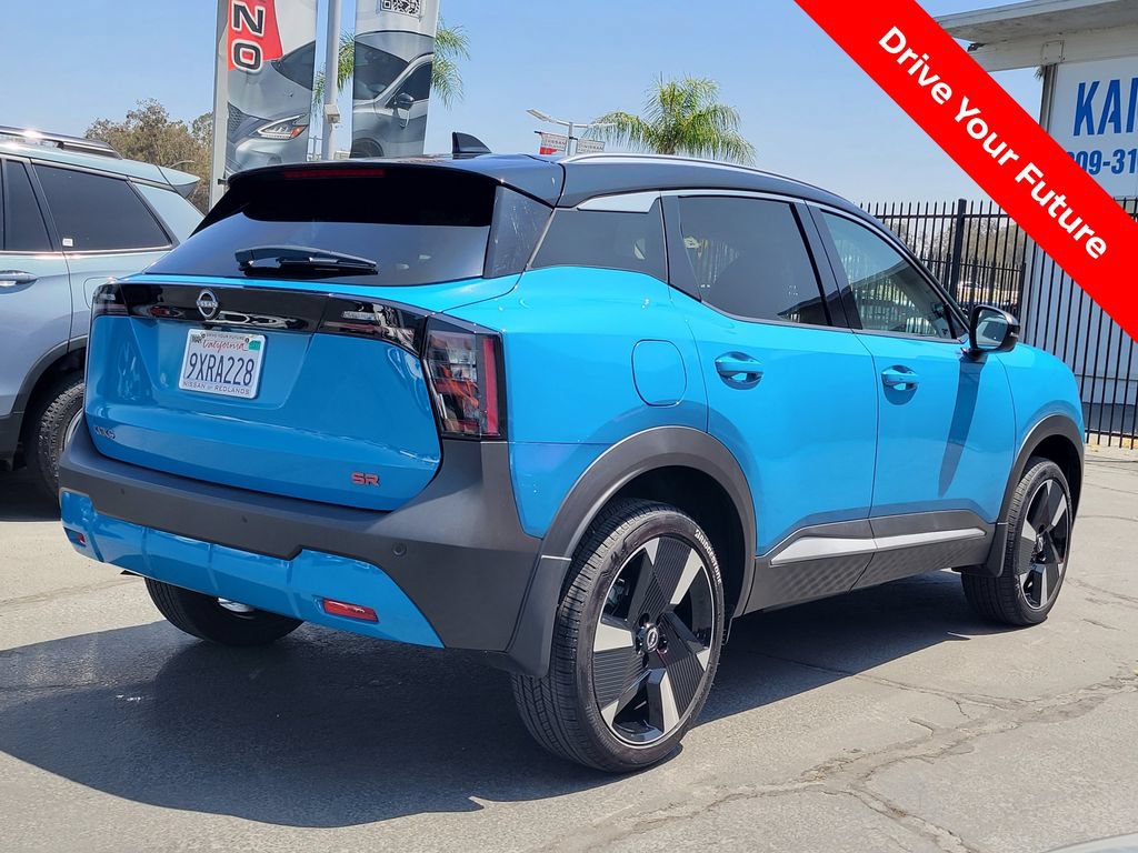 Certified 2025 Nissan Kicks SR FWD image 4