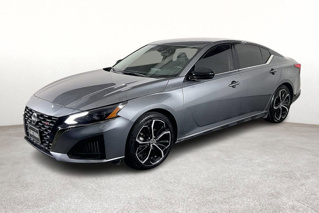 Used 2024 Nissan Altima 2.5 SR image 15