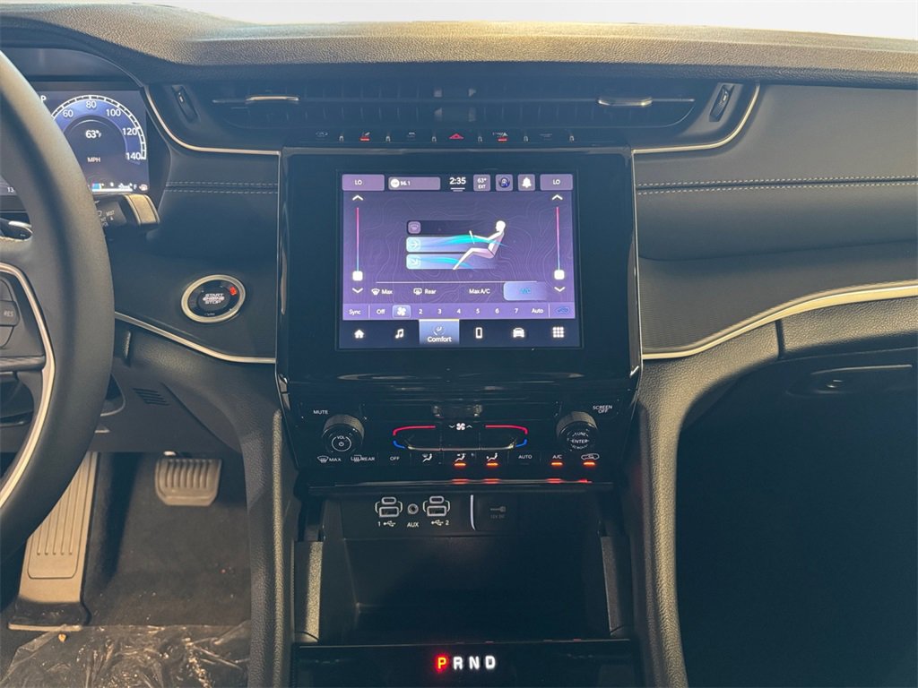 New 2025 Jeep Grand Cherokee 4WD image 22