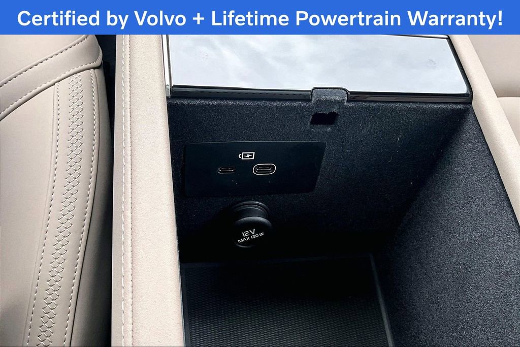 Used 2025 Volvo XC90 B5 Plus image 33