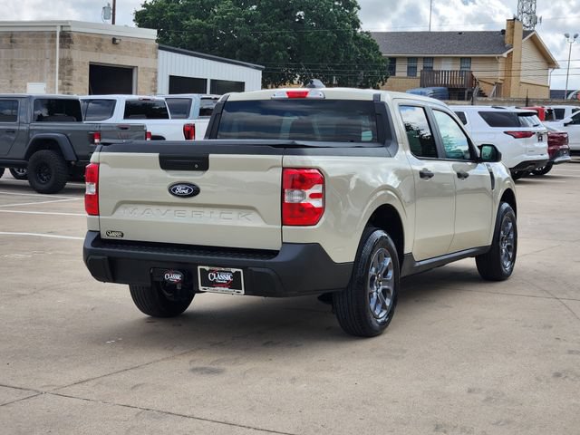 Used 2025 Ford Maverick XLT FWD image 14