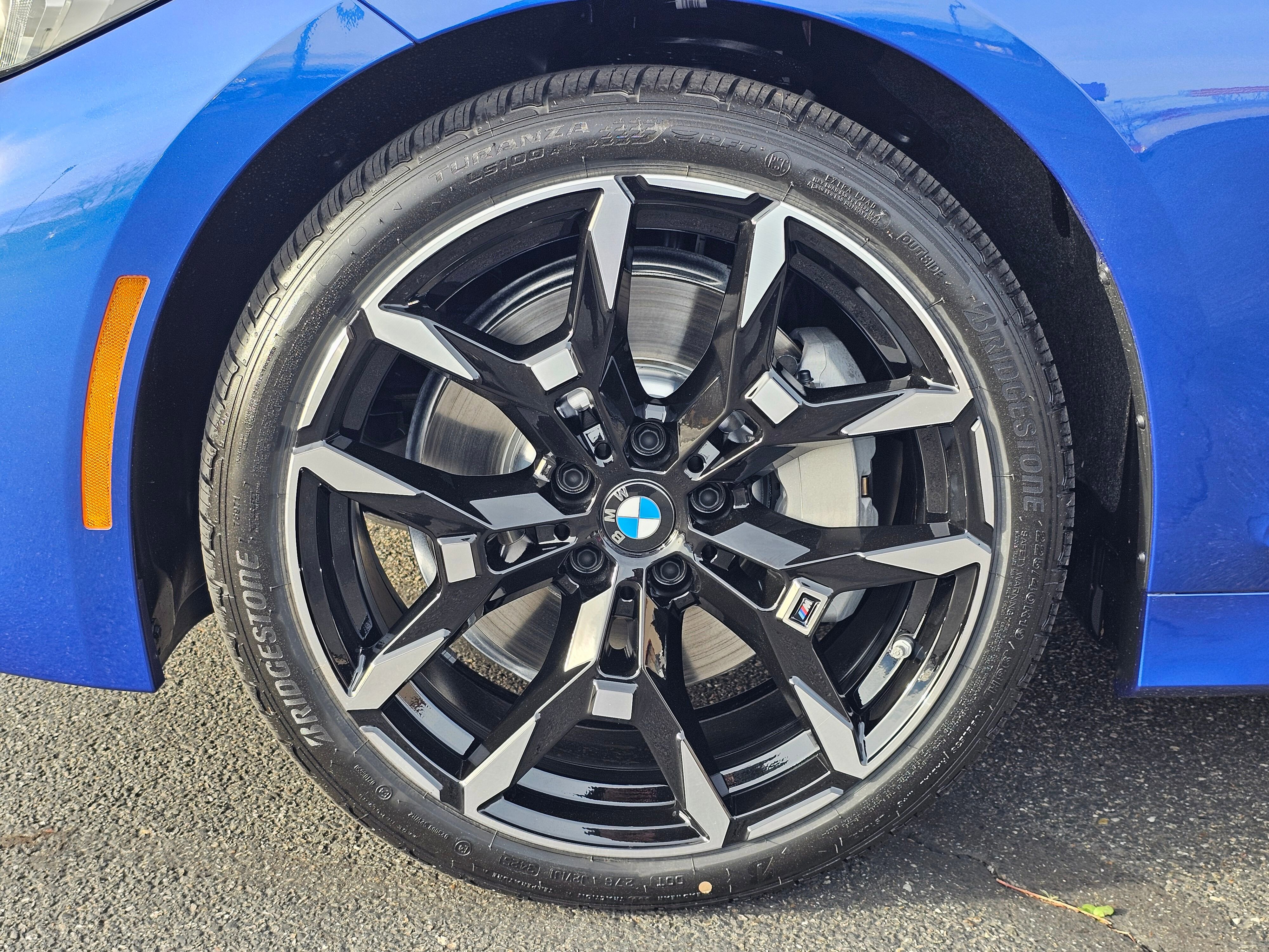 New 2026 BMW 330i xDrive Sedan w/ M Sport Package image 8