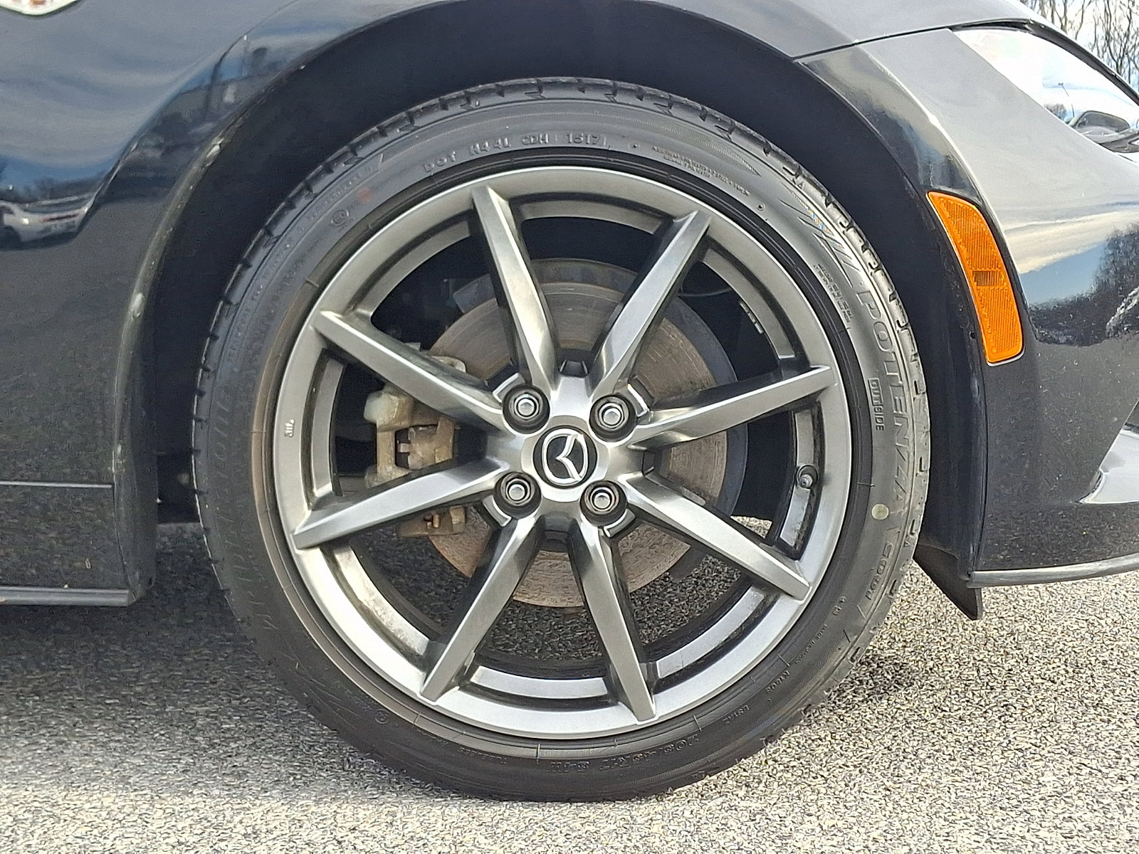 Used 2017 MAZDA MX-5 Miata RF Grand Touring image 8