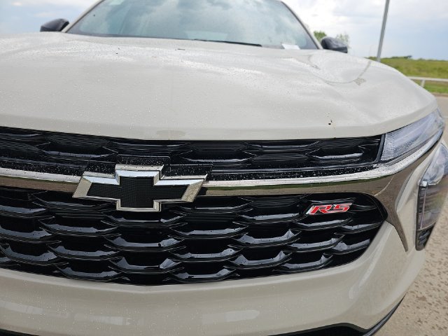 Used 2026 Chevrolet Trax RS FWD image 30