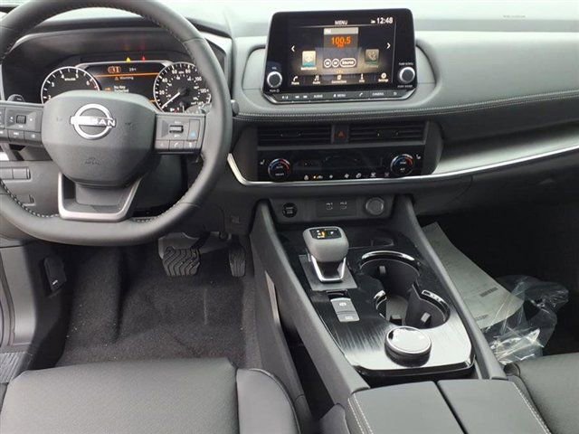 New 2026 Nissan Rogue SV image 9