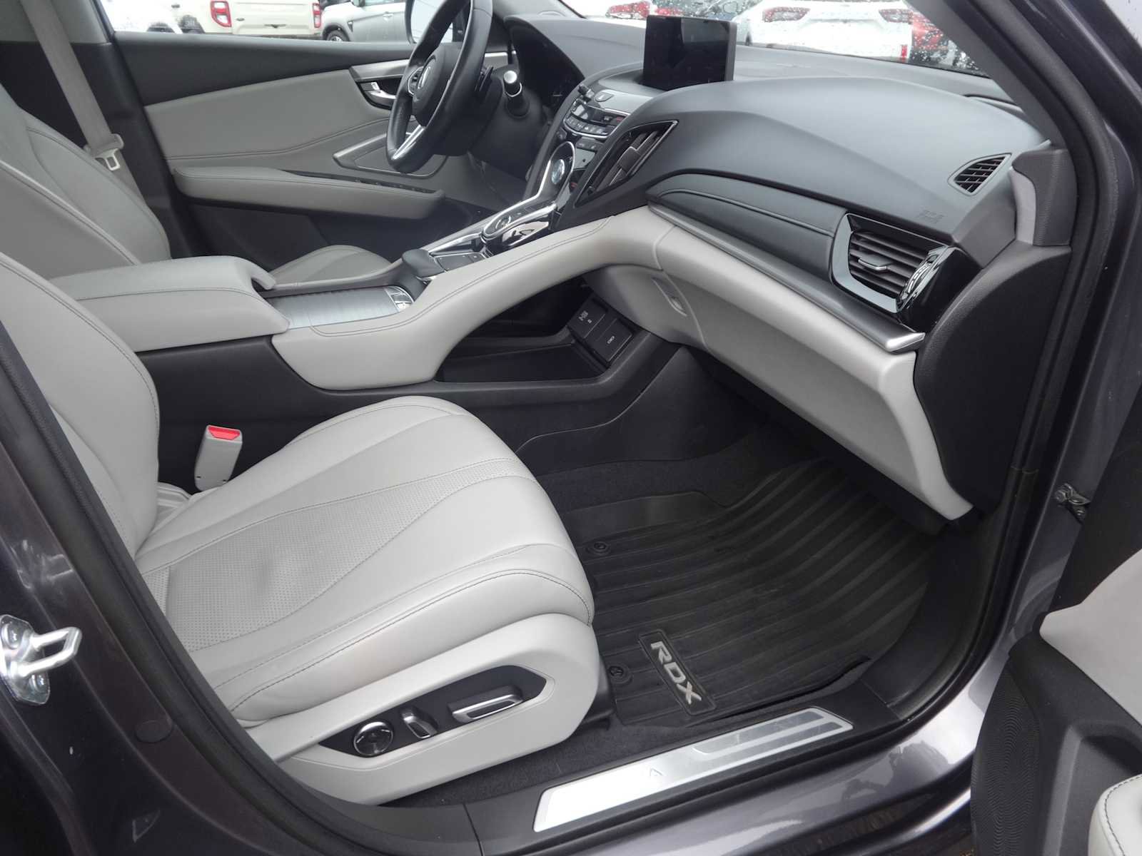 Used 2021 Acura RDX FWD w/ Technology Package image 12