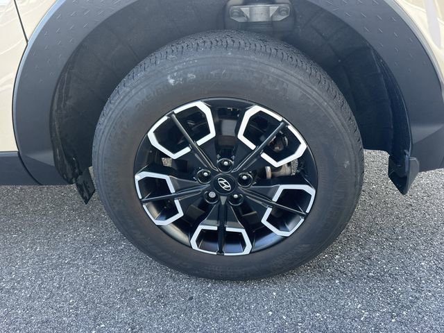 Used 2023 Hyundai Santa Cruz SEL w/ Activity Package image 12