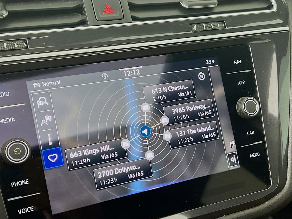 Used 2024 Volkswagen Tiguan SEL R-Line image 12