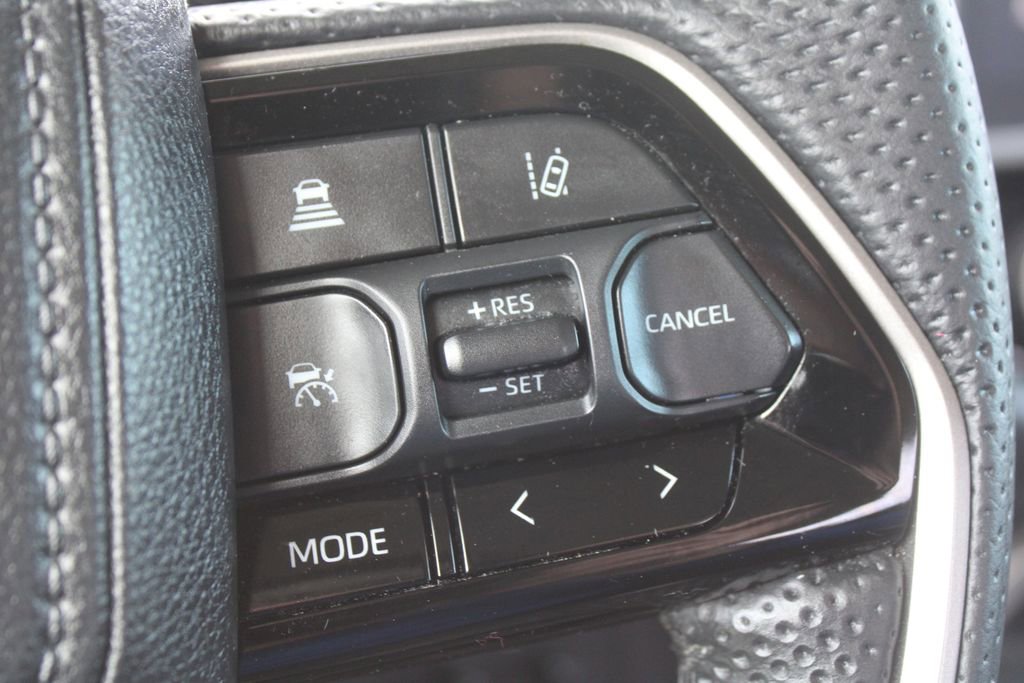 Used 2024 Toyota Tundra Limited image 38