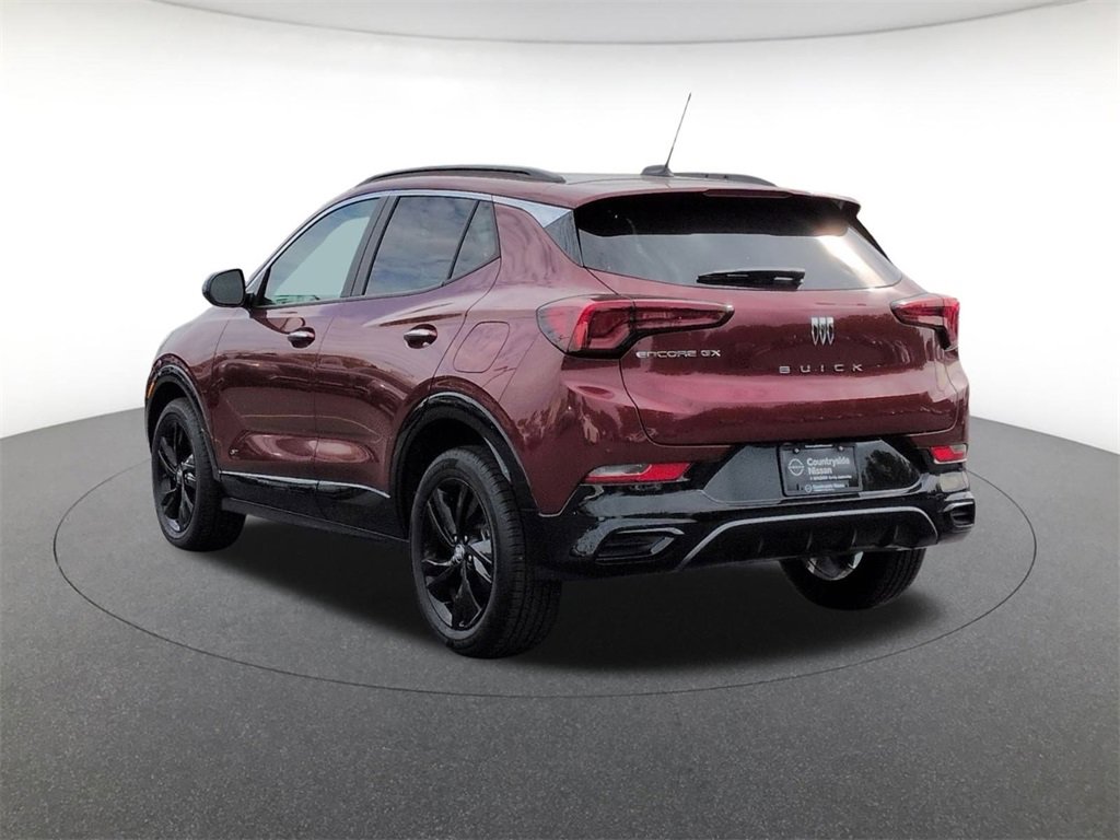 Used 2025 Buick Encore GX Sport Touring w/ Comfort Package image 7