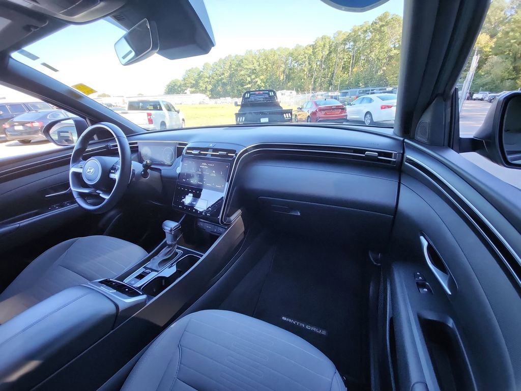 Used 2023 Hyundai Santa Cruz SEL Premium image 32