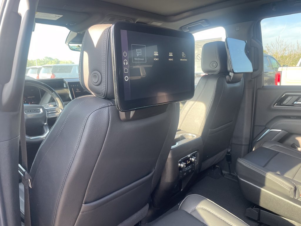 New 2026 GMC Yukon Denali w/ Advanced Technology Package AWD/4WD image 23
