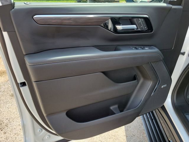 New 2025 Chevrolet Tahoe Premier image 24