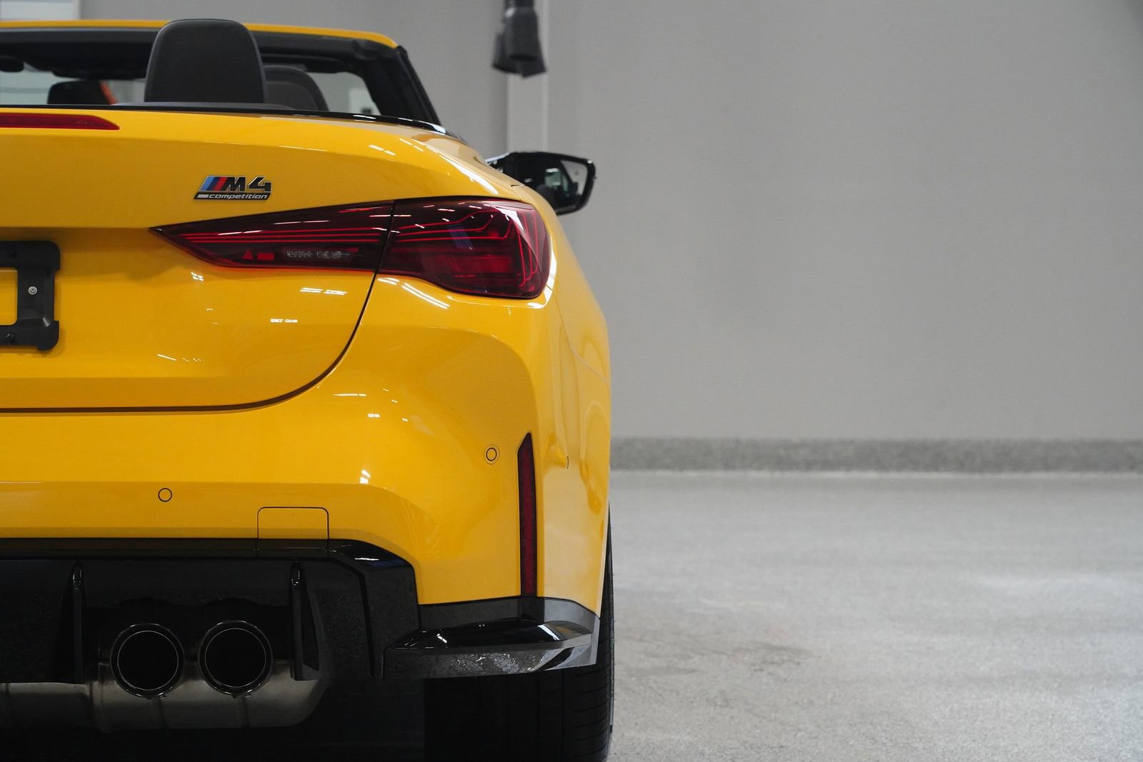 Used 2025 BMW M4 xDrive Competition image 15