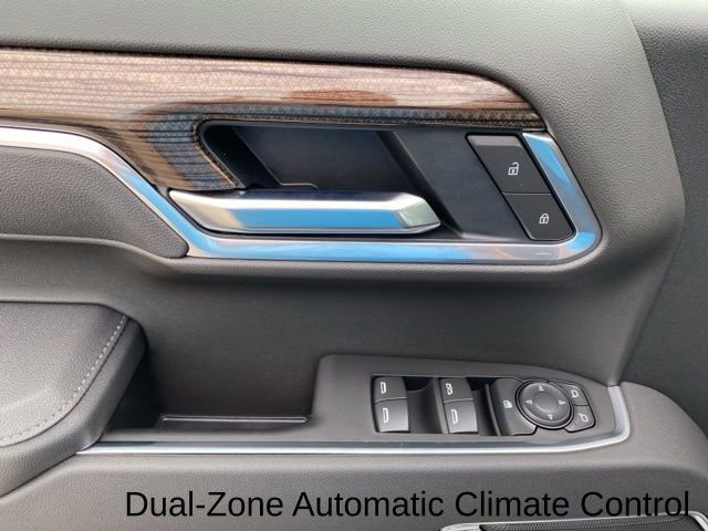 Used 2026 Chevrolet Silverado 1500 LT AWD/4WD image 24