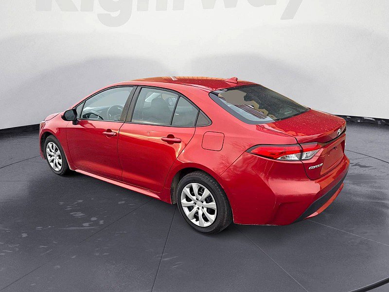Used 2020 Toyota Corolla LE image 3