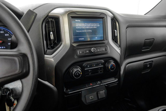 Used 2020 Chevrolet Silverado 1500 W/T w/ Snow Plow Prep Package AWD/4WD image 17