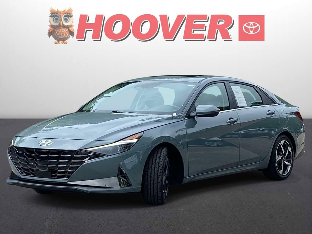 Used 2023 Hyundai Elantra Limited FWD image 5