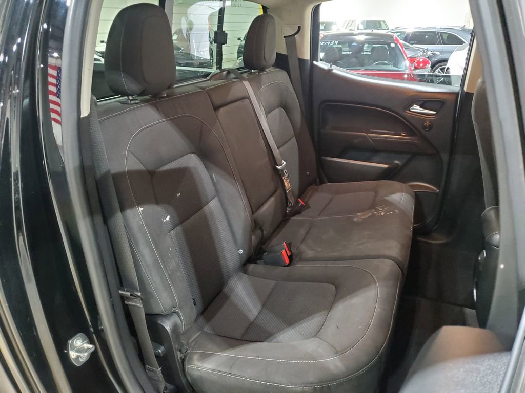 Used 2020 Chevrolet Colorado LT w/ Safety Package RWD image 18