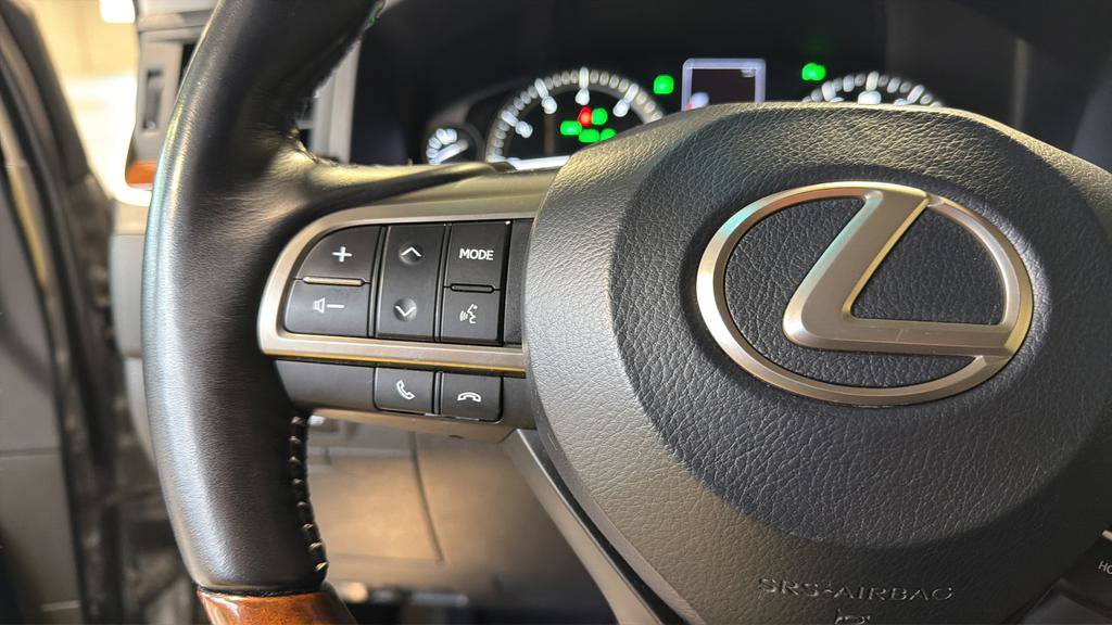 Used 2016 Lexus LX 570 4WD image 27