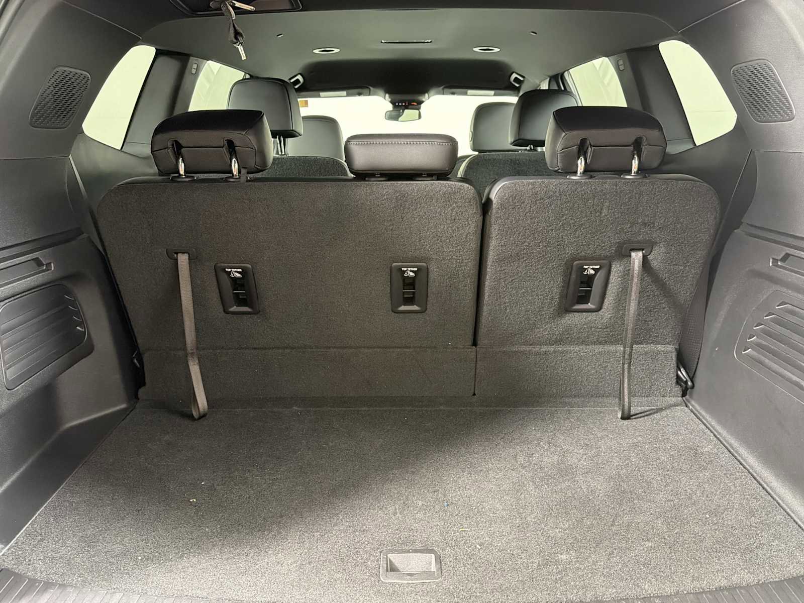 New 2025 GMC Acadia Elevation w/ Elevation Premium Package image 34