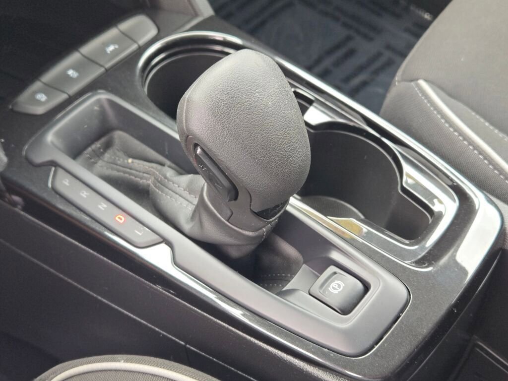 Used 2021 Chevrolet TrailBlazer LT w/ Convenience Package FWD image 22