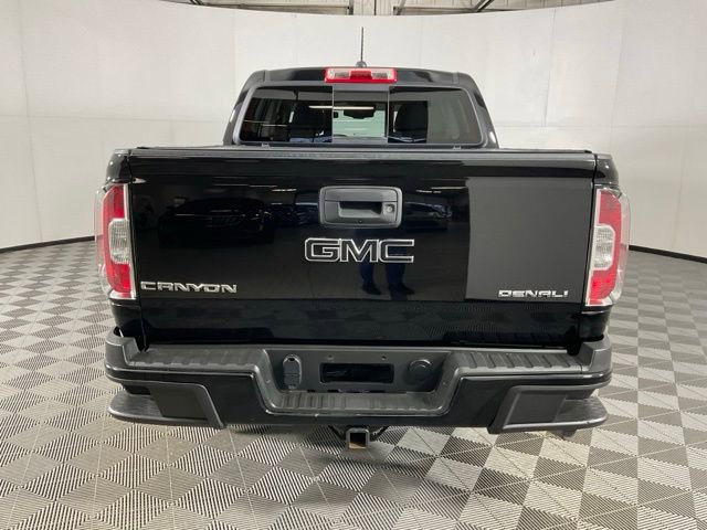 Used 2018 GMC Canyon Denali image 5