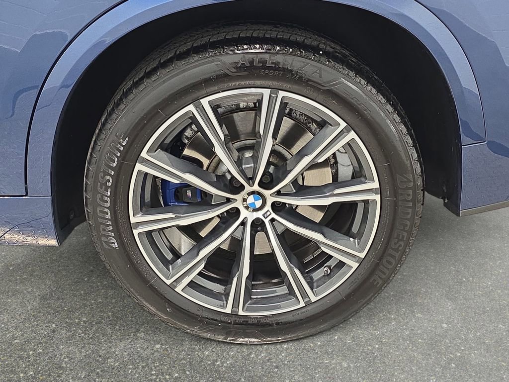 Used 2020 BMW X5 xDrive40i w/ M Sport Package image 31