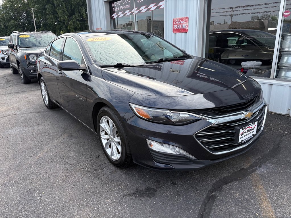 Used 2023 Chevrolet Malibu LT FWD image 1