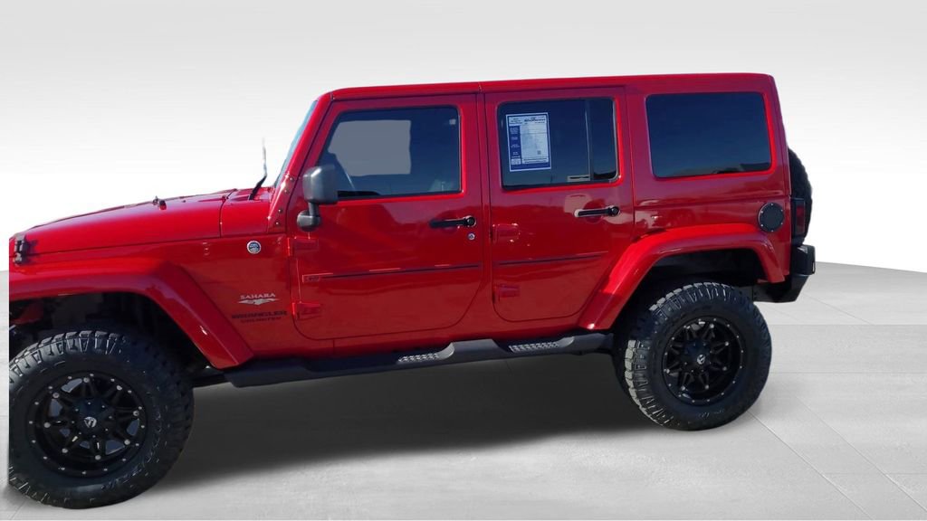 Used 2015 Jeep Wrangler Unlimited Sahara w/ Connectivity Group image 4