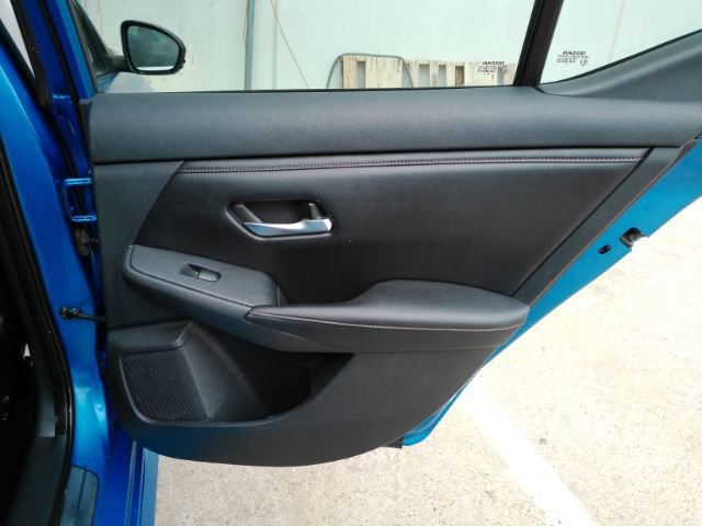Used 2020 Nissan Sentra SR image 23