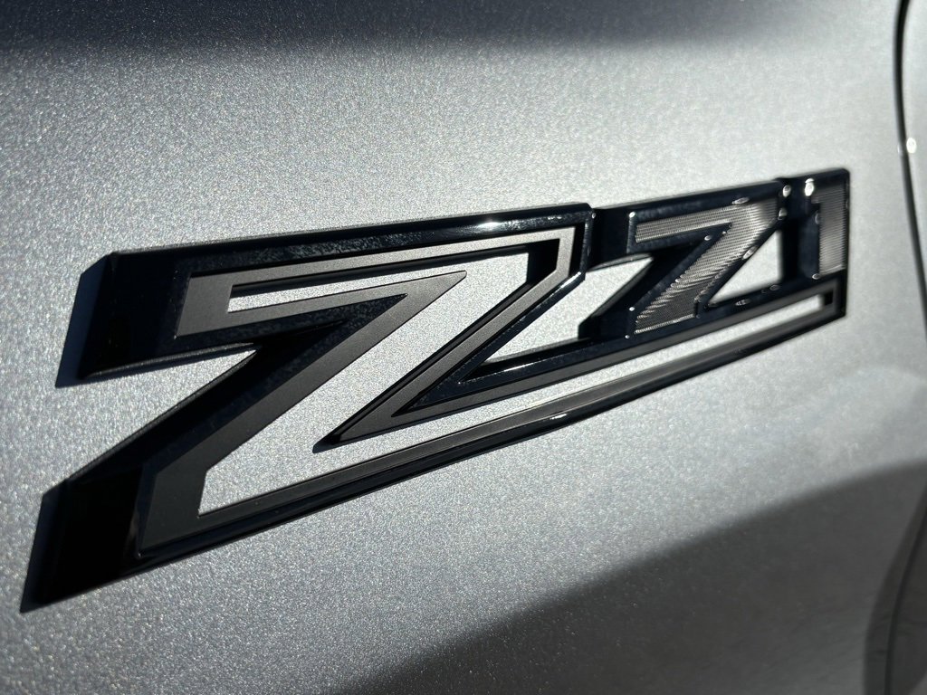 New 2026 Chevrolet Silverado 1500 LT Trail Boss w/ LPO, Dark Essentials Package image 11