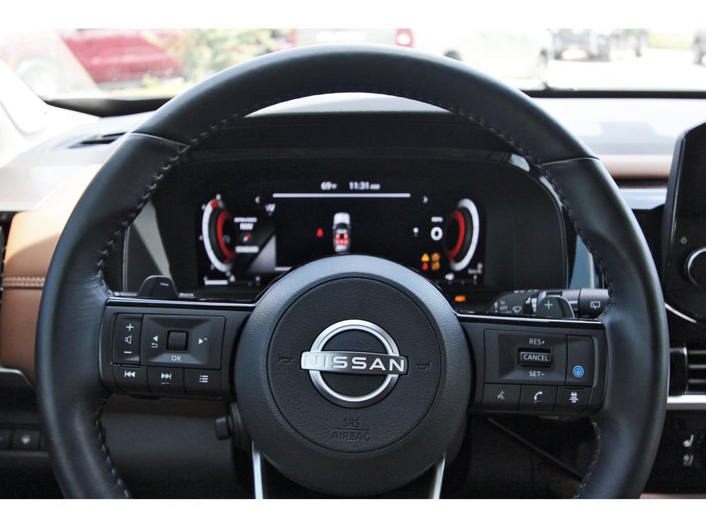 Used 2024 Nissan Pathfinder Platinum FWD image 19