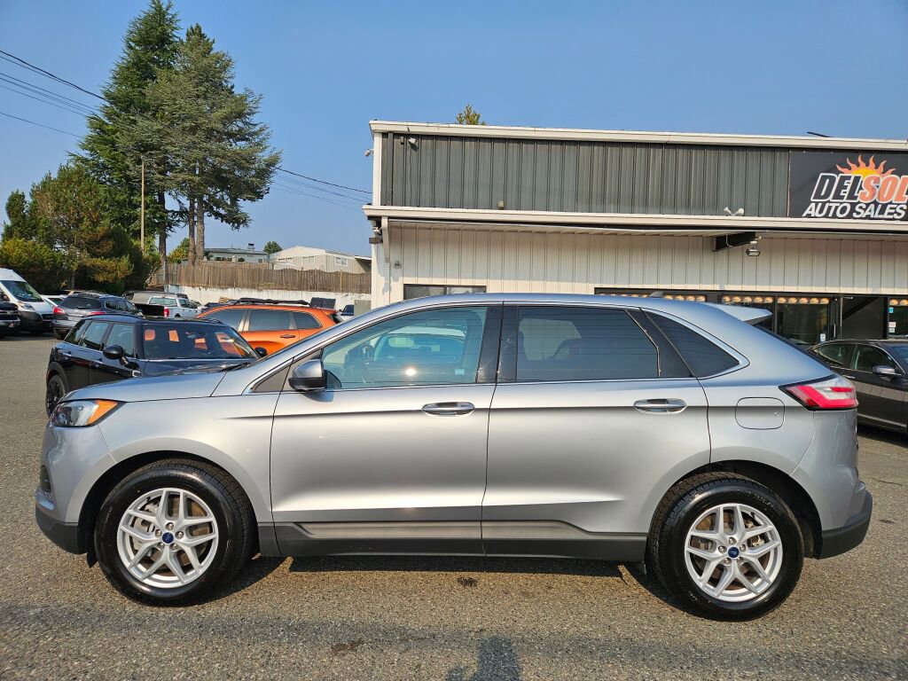 Used 2022 Ford Edge SEL image 12