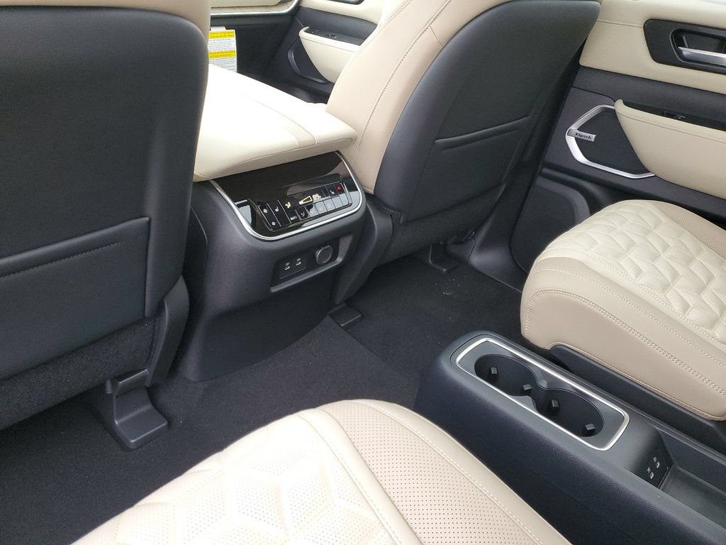 New 2026 Nissan Armada Platinum AWD/4WD image 13