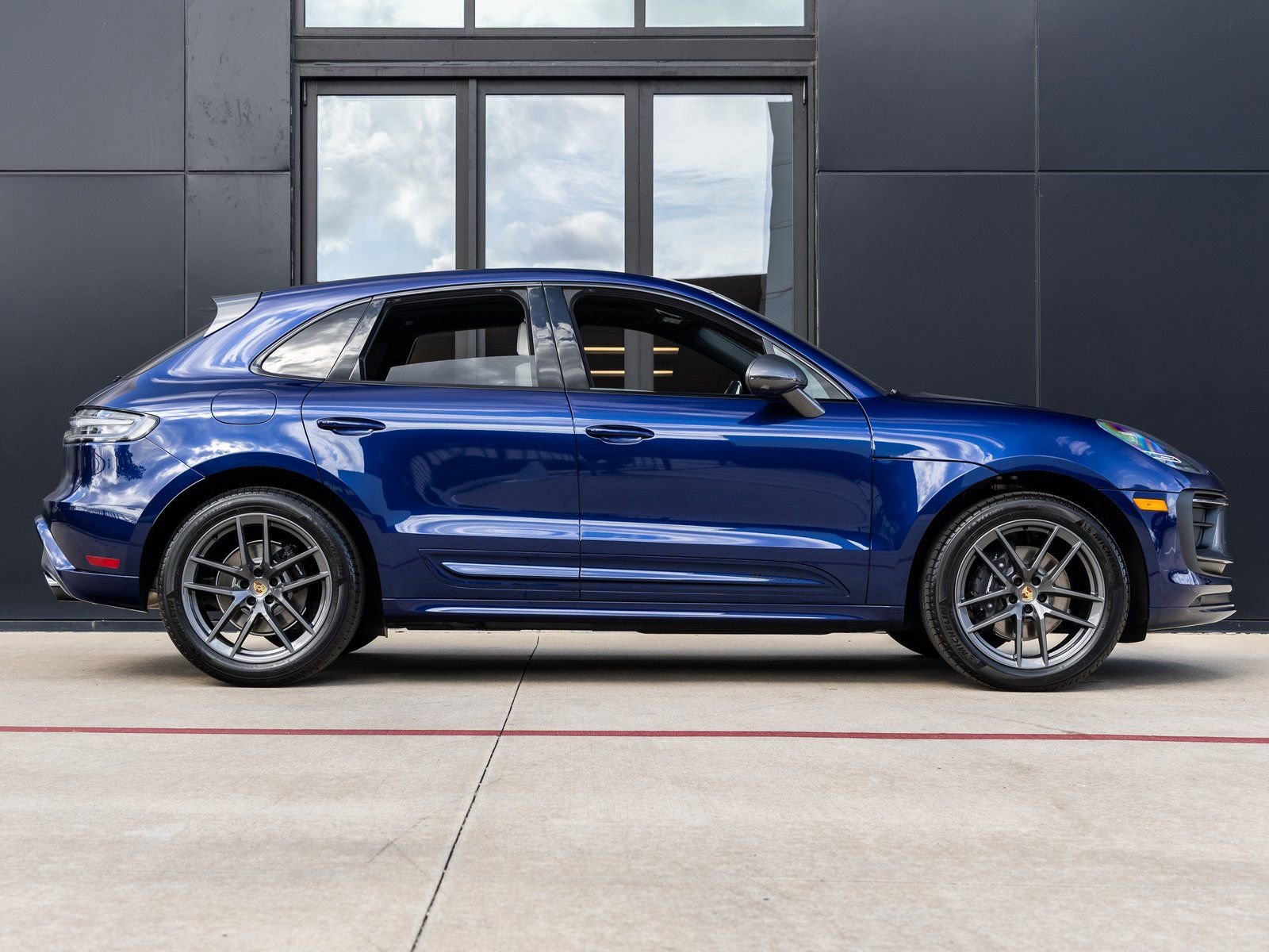 New 2026 Porsche Macan Turbo image 12