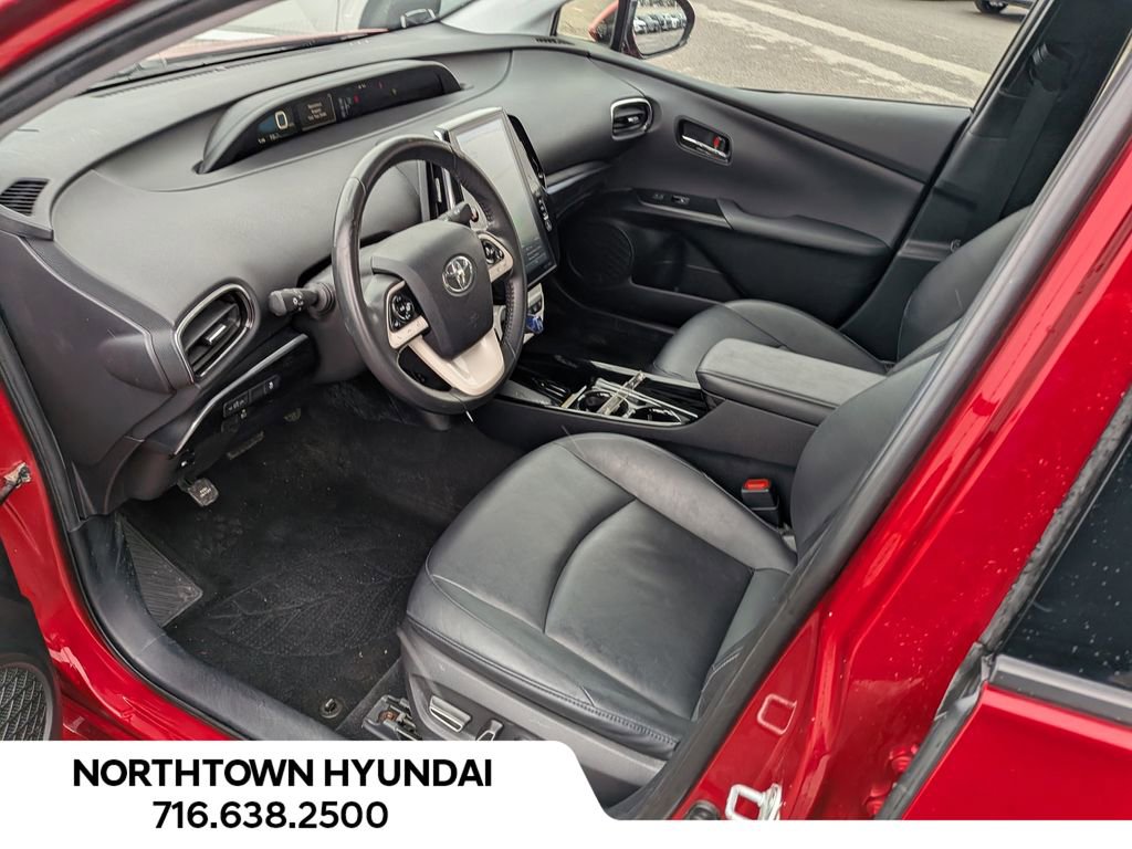 Used 2017 Toyota Prius Prime Premium w/ Preferred Accessory Package image 11