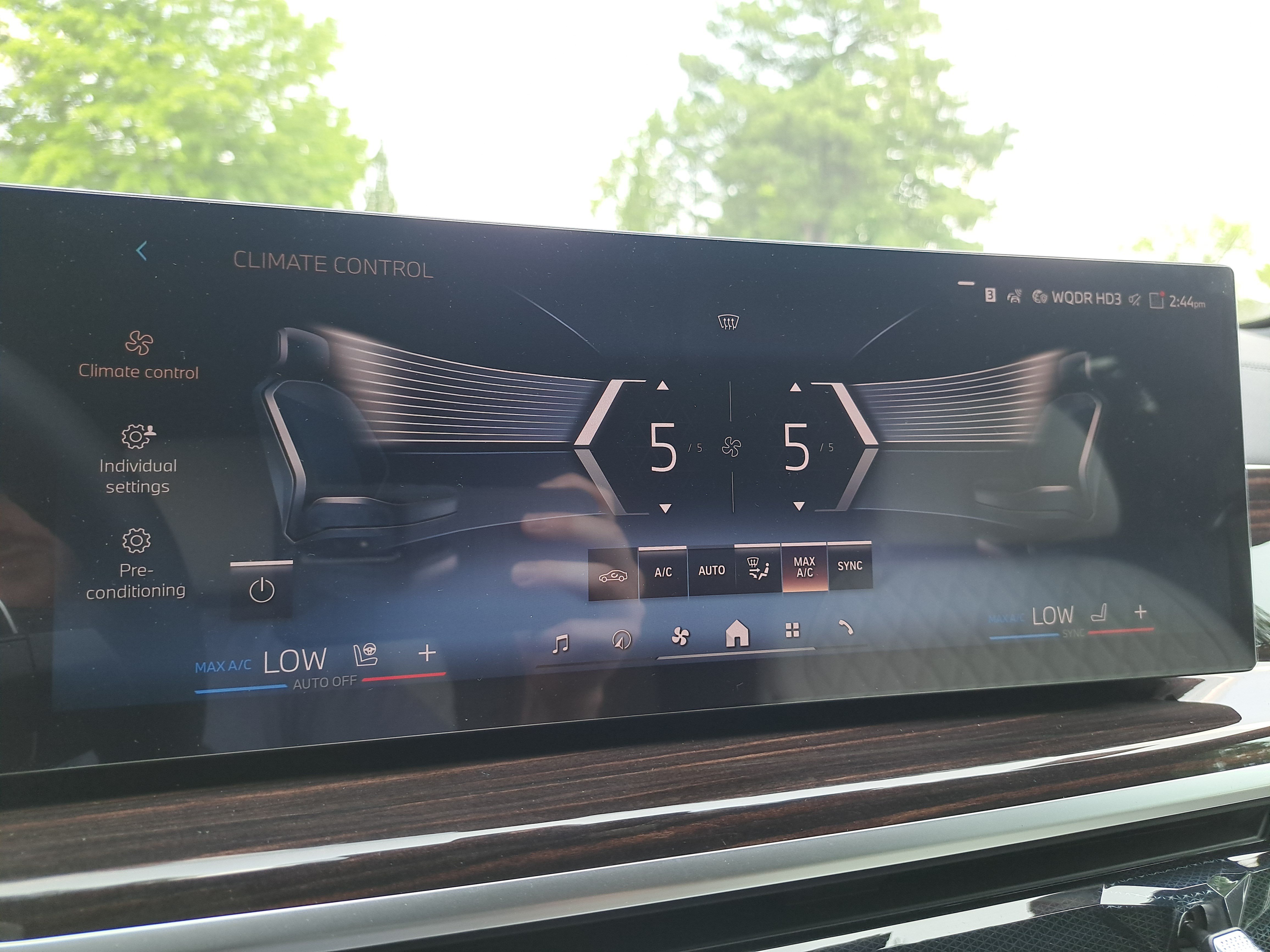 New 2026 BMW X5 M60i AWD/4WD image 23
