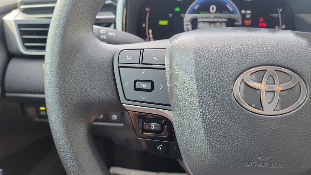 Certified 2026 Toyota Camry LE FWD image 23