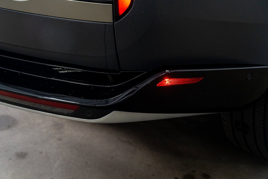 Used 2024 Land Rover Range Rover SE image 28