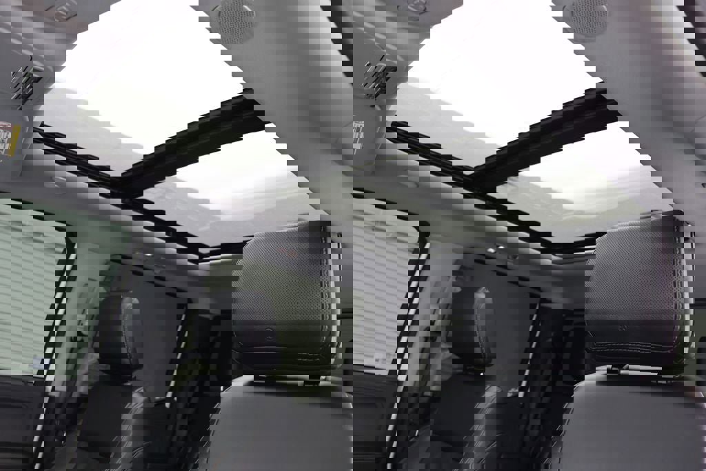 Used 2023 Ford F250 Lariat w/ Lariat Ultimate Package image 23