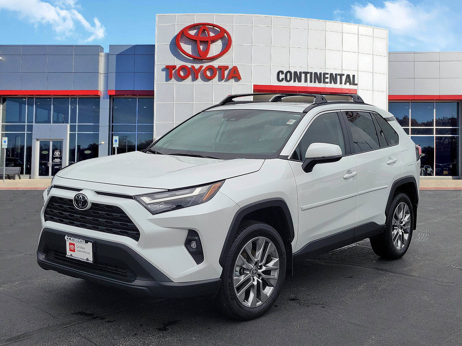 Certified 2025 Toyota RAV4 XLE Premium w/ Weather Package AWD/4WD image 3