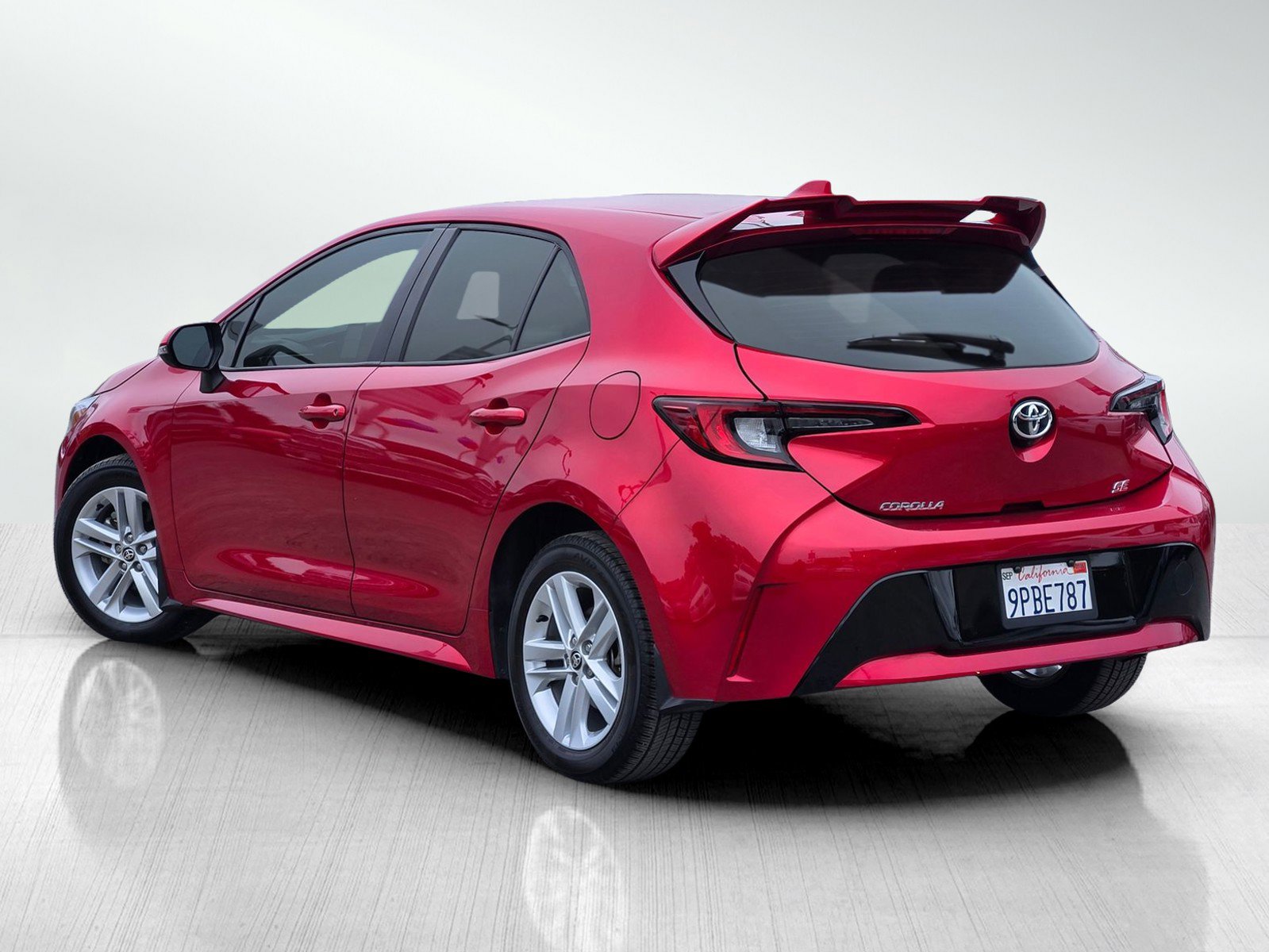 Used 2023 Toyota Corolla SE image 6