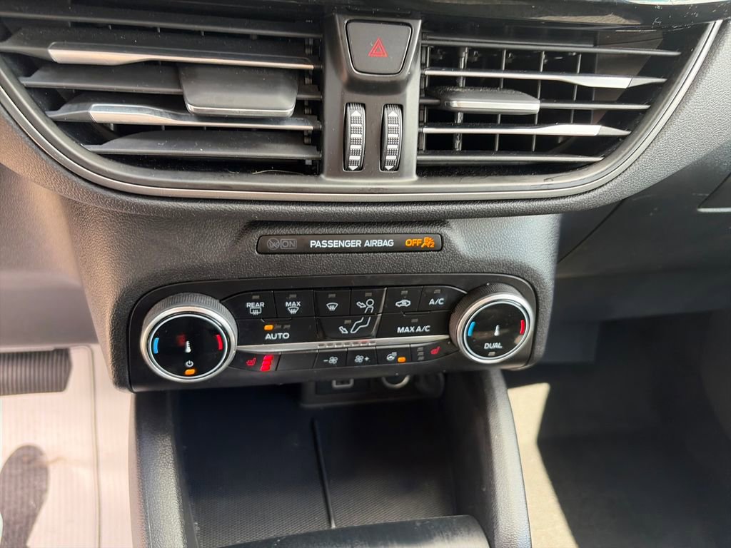 Used 2024 Ford Escape Active AWD/4WD image 21