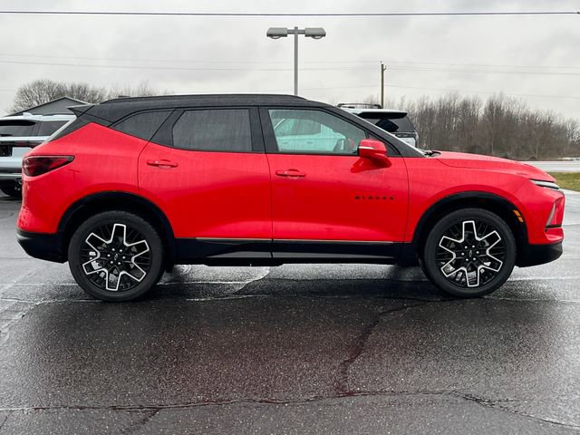 Certified 2023 Chevrolet Blazer RS w/ Driver Confidence II Package image 50
