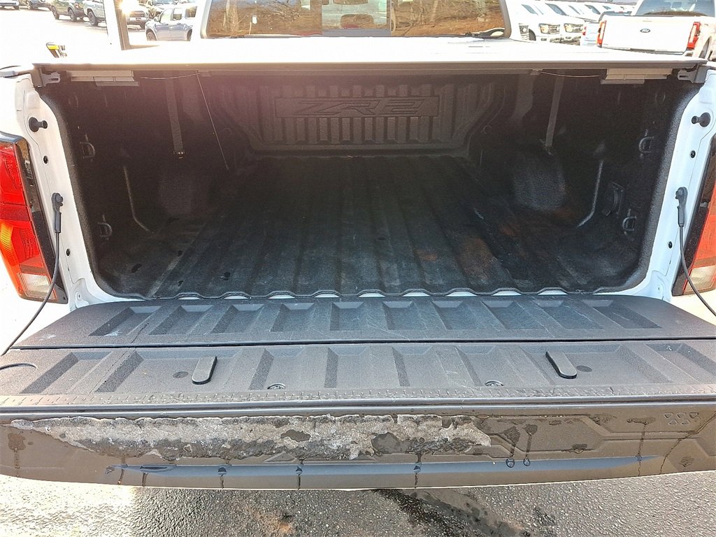 Used 2023 Chevrolet Colorado ZR2 w/ ZR2 Convenience Package III image 29